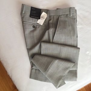 BANANA REPUBLIC men’s dress pants, size 30/32